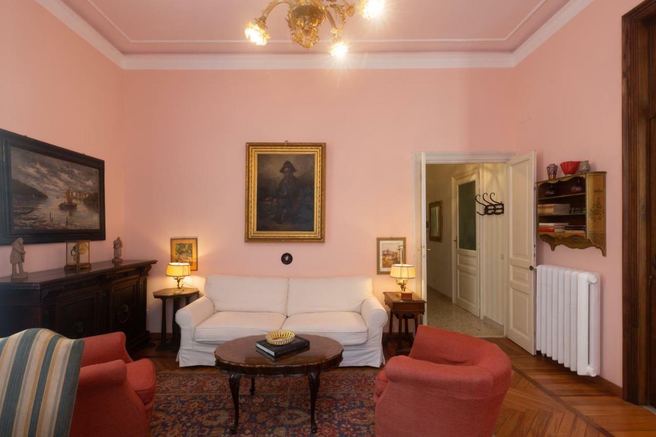 Nizza Bourgeois Family * Rom