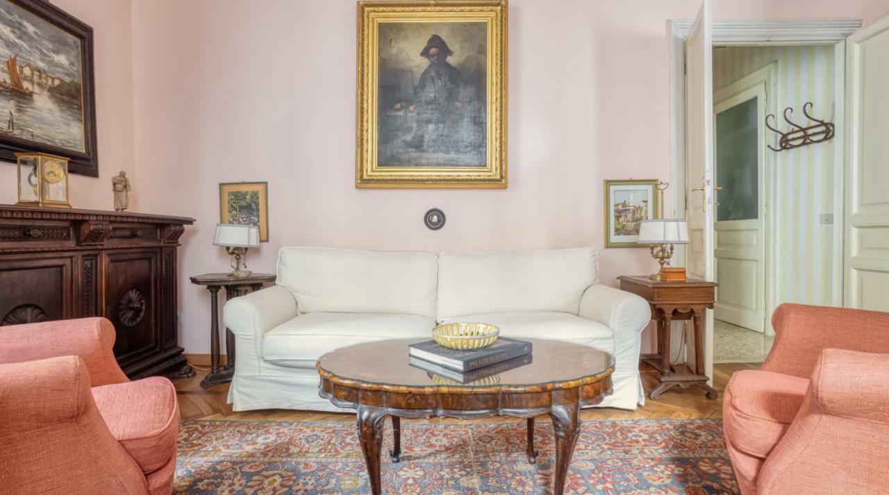 Nizza Bourgeois Family Rom